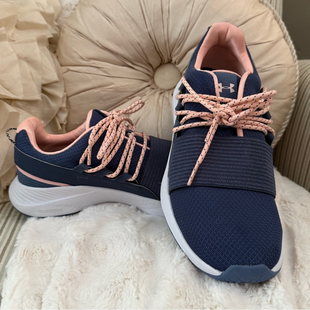Under Armour Women's Blue and Peach Sneakers Size 8